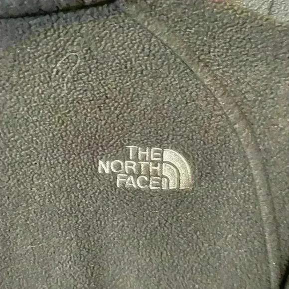 Women’s North Face Fleece Jakcet - Picture 7 of 7